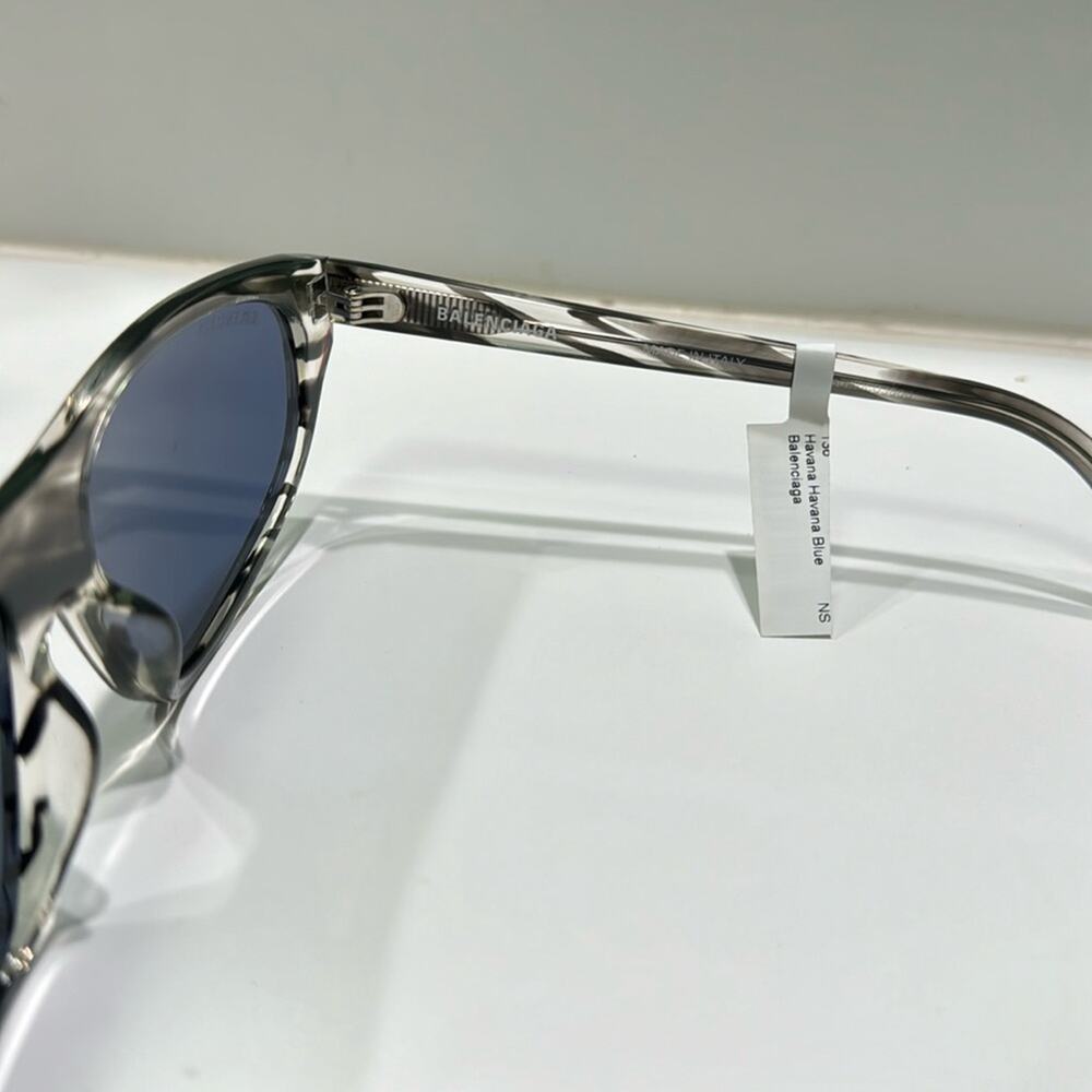 Balenciaga 60mmRectangle Sunglasses zebra with blue lense - Picture 6 of 12